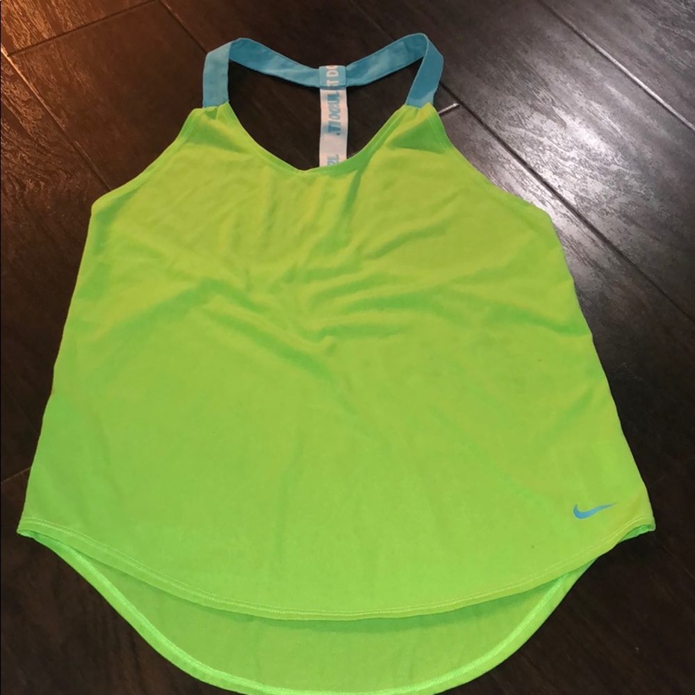 Nike dry fit tank
